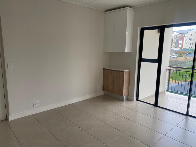 To Let 1 Bedroom Property for Rent in Richwood Western Cape